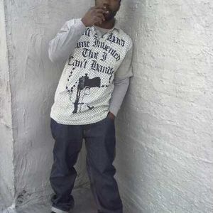 Meet your Posher, Akinyele